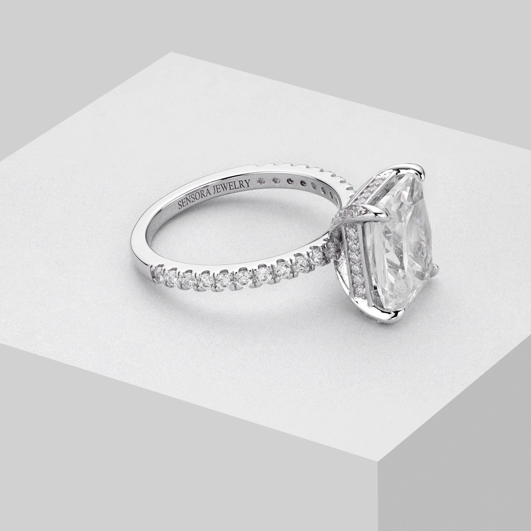 HONEYMOON Ring