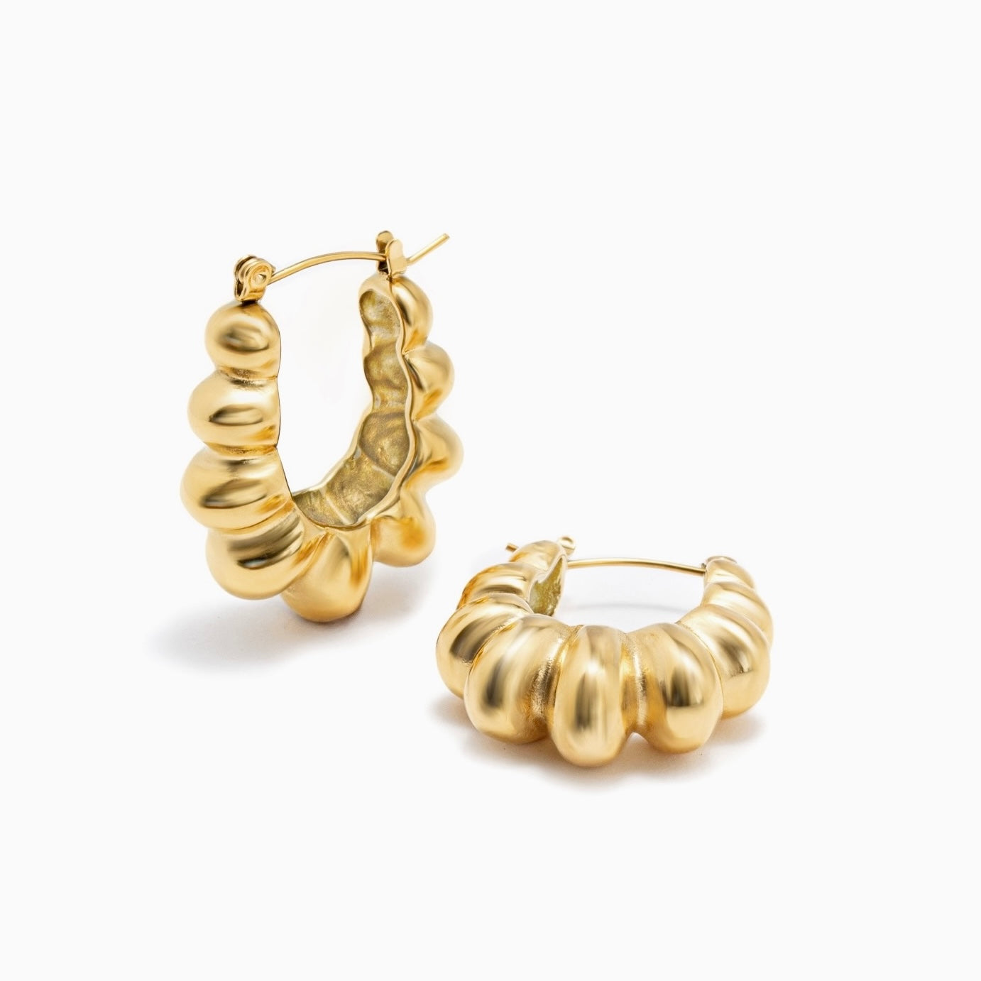 Curvy Hoops Orecchini