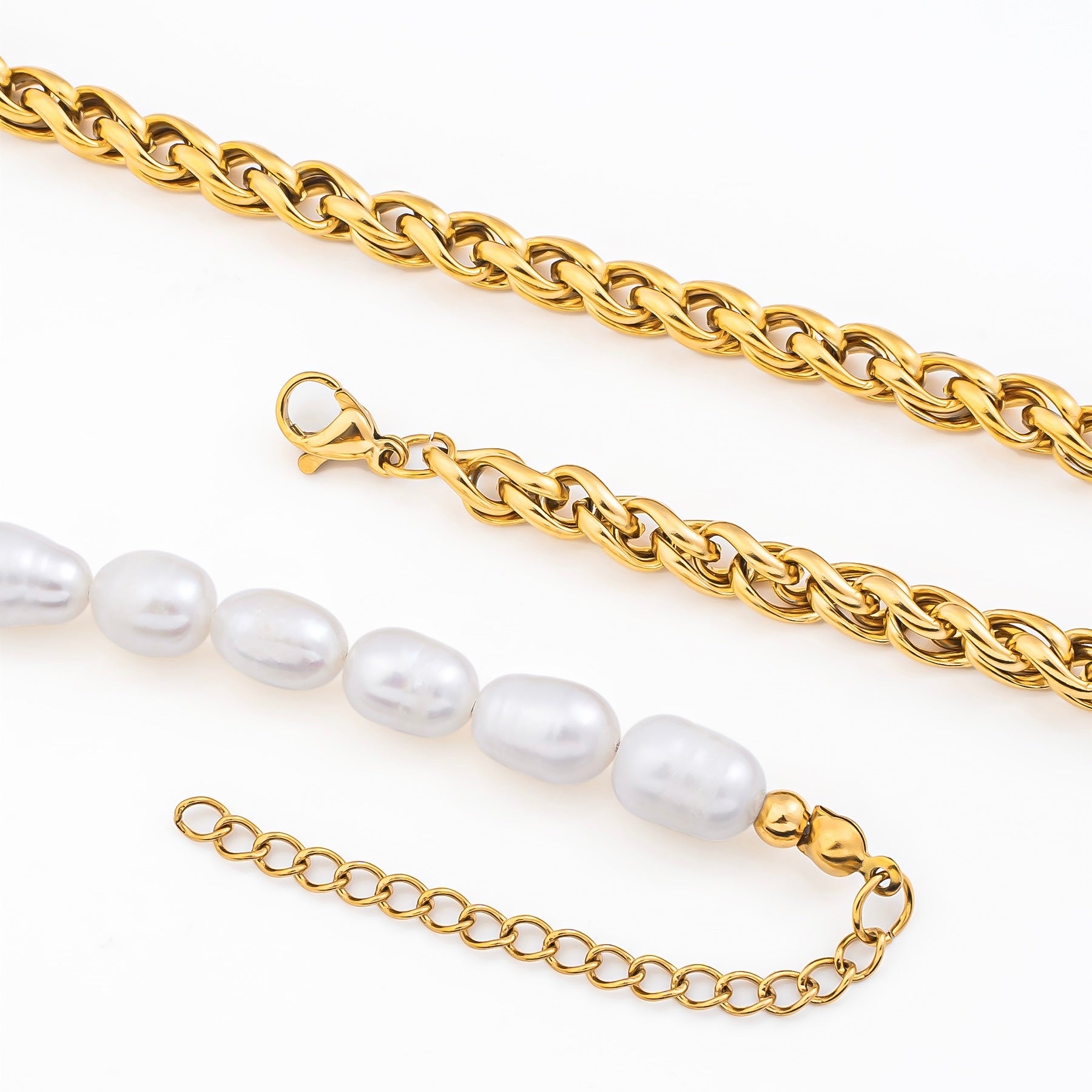 Cuban Pearl Collier