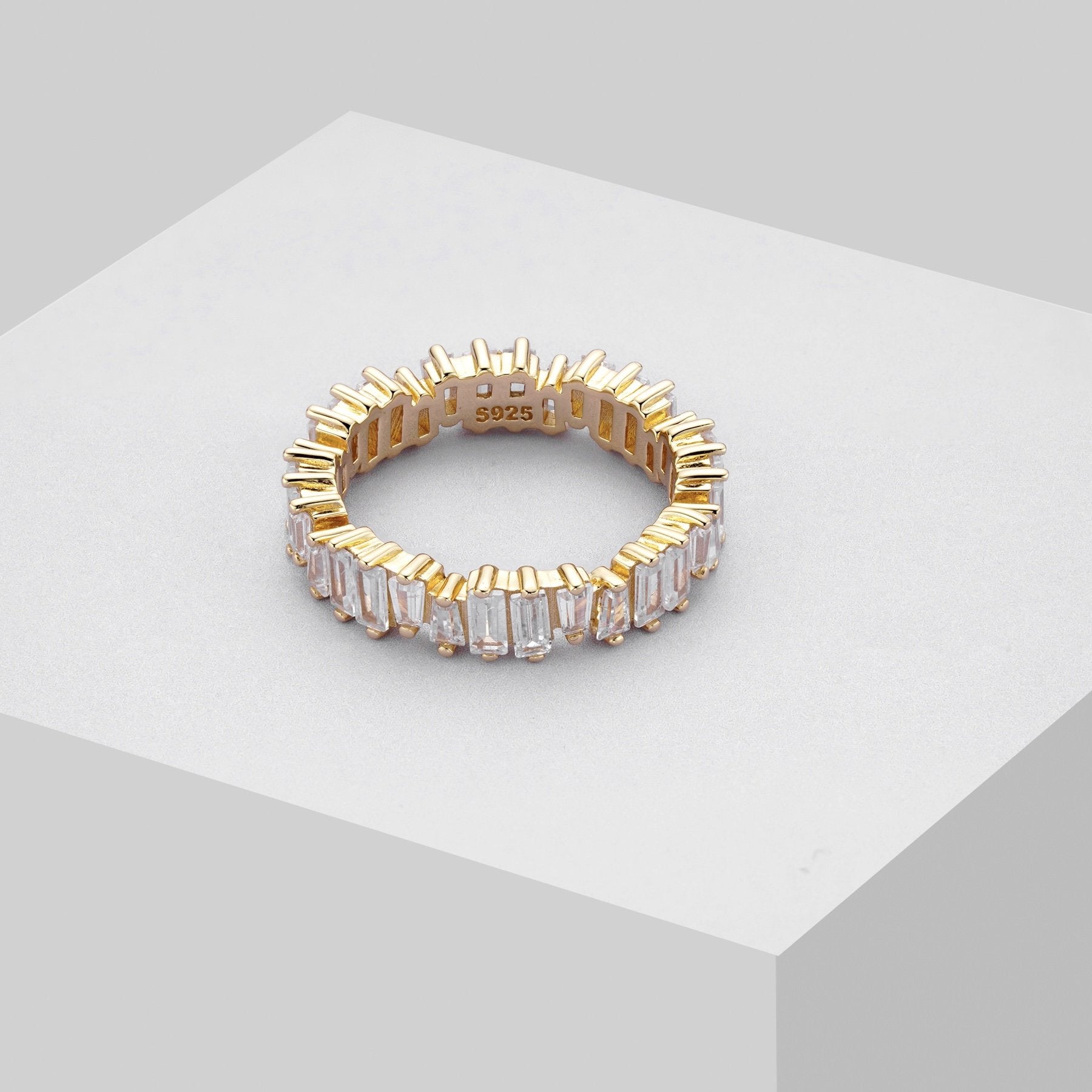 BAGUETTE Ring